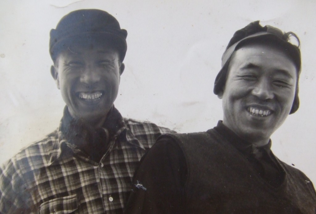 髙橋昴さん(左)と父･藤左衛門