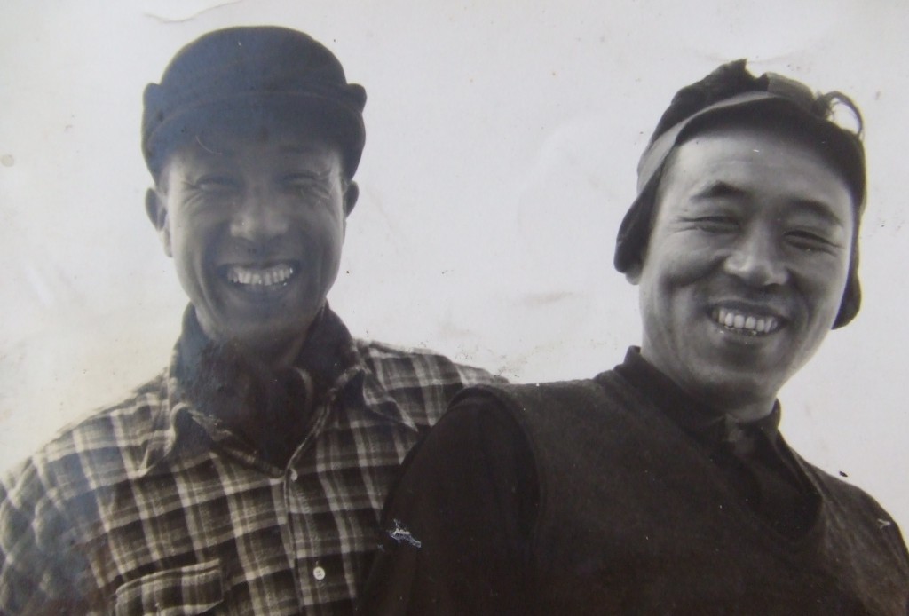 髙橋昴さん(左)と父・藤左衛門